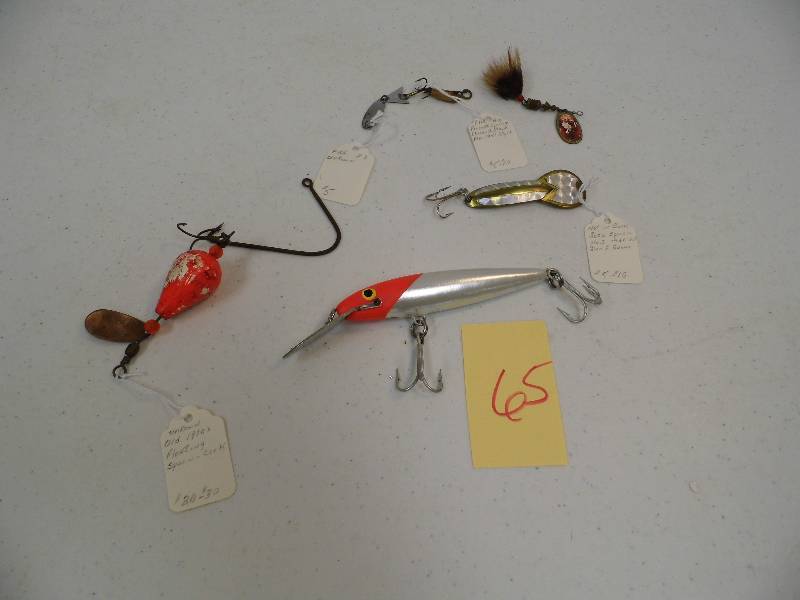 lot 65 image: Assorted Lures - Tackle