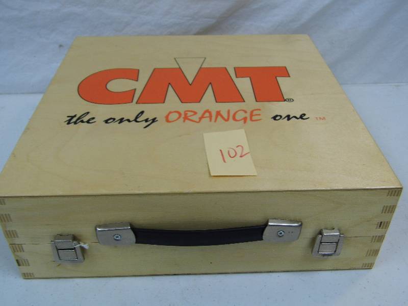 lot 102 image: Wooden Case