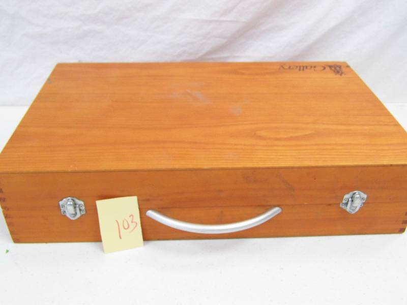 lot 103 image: Wooden Case