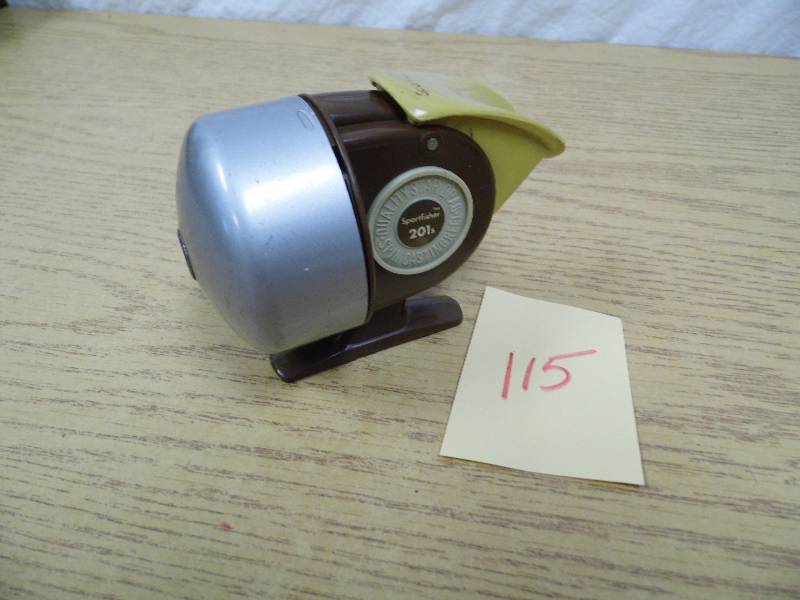 lot 115 image: Sport Fisher Reel