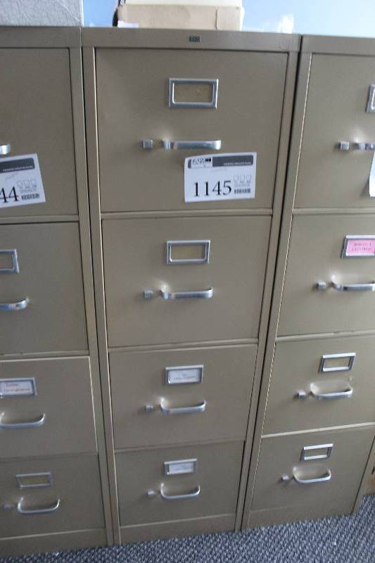 lot 1145 image: Hon 4-Drawer Metal File Cabinet