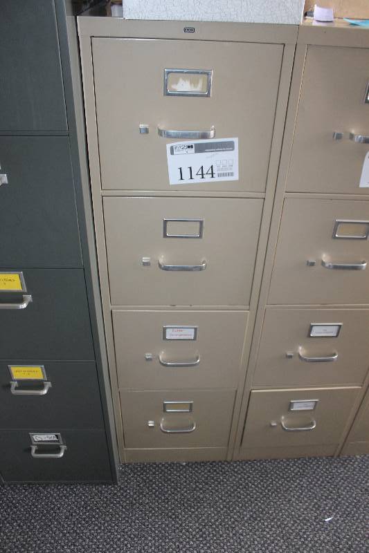 lot 1144 image: Hon 4-Drawer Metal File Cabinet