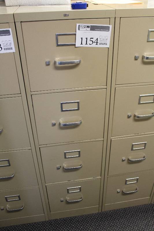 lot 1154 image: Hon 4-Drawer Metal File Cabinet