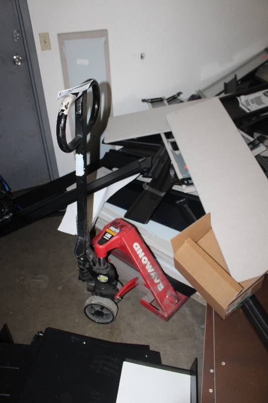 Raymond 5000lbs. Pallet Jack