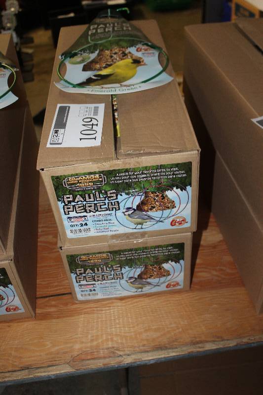 Lot of (2) Boxes of Glamos Wire Products Paul�s Perch