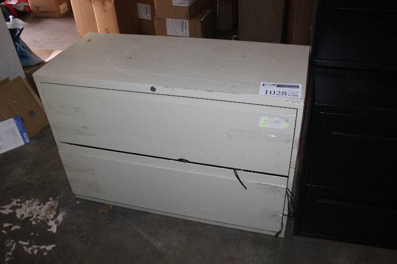 2-Drawer Rolling Metal Lateral File Cabinet