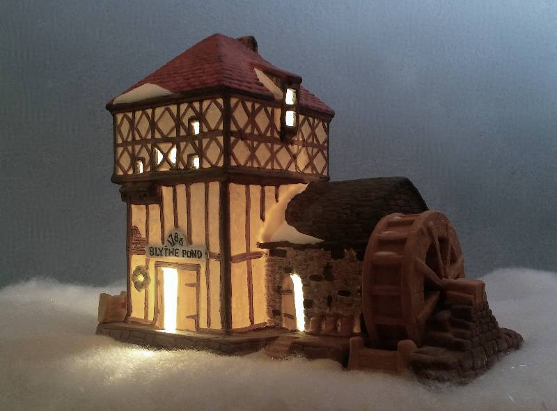 lot 19 image: Blythe Pond Mill House