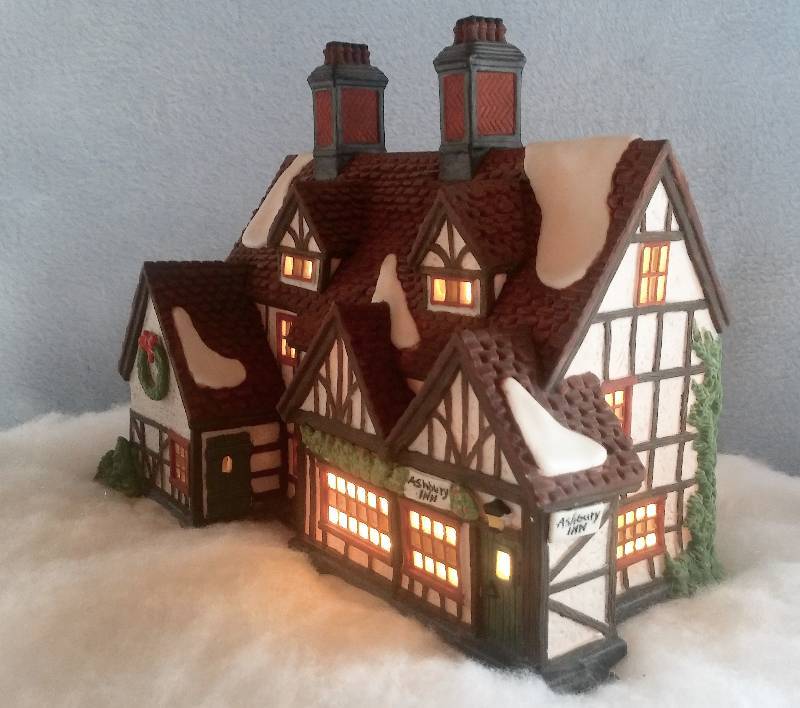 lot 45 image: Ashbury Inn