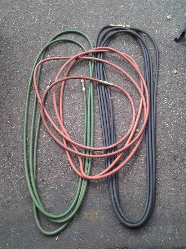 lot 23 image: 3-Heavy Duty Air Hoses