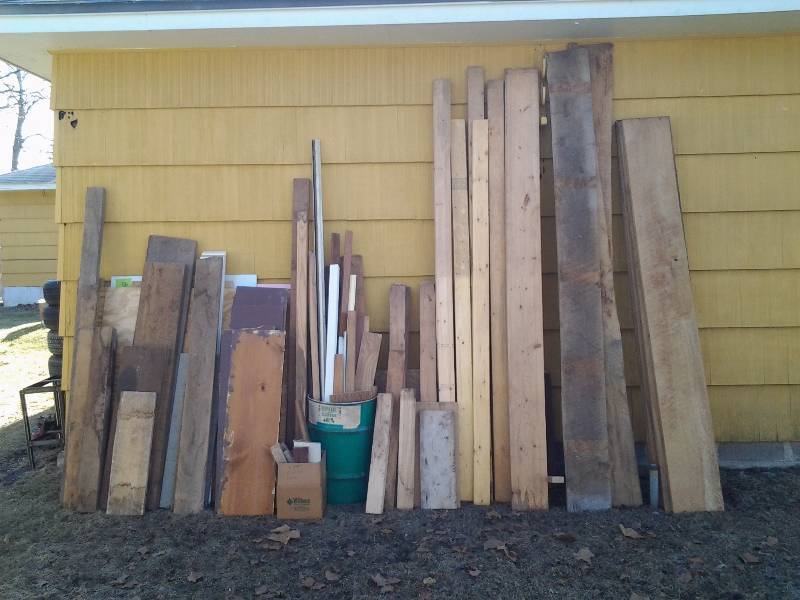 lot 56 image: Large Lot Of Lumber