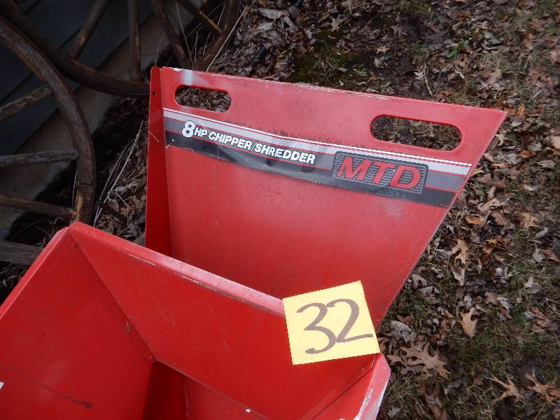 lot 32 image: MTD Wood Chipper.. Untested, but worked when last used
