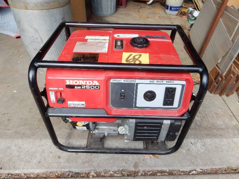 lot 68 image: Honda Generator.. Tested and Works
