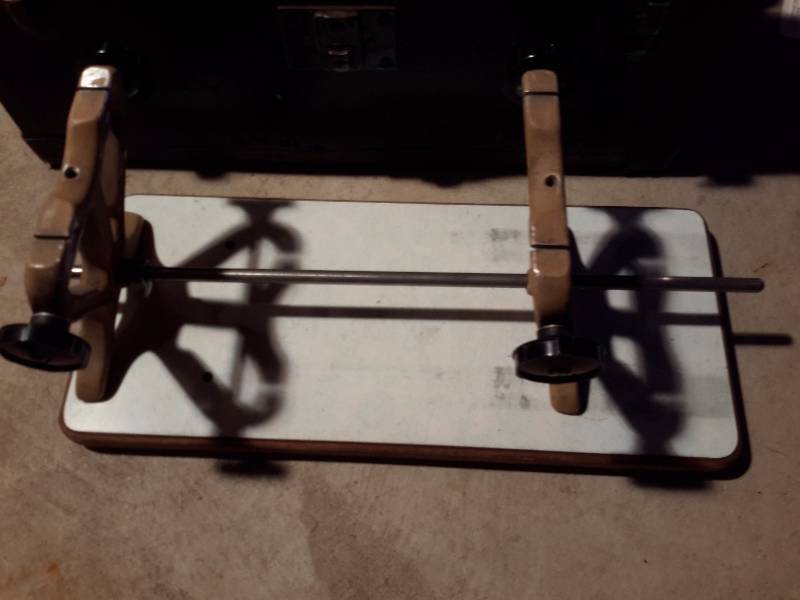 lot 146 image: Hand Blade Sharpening tool