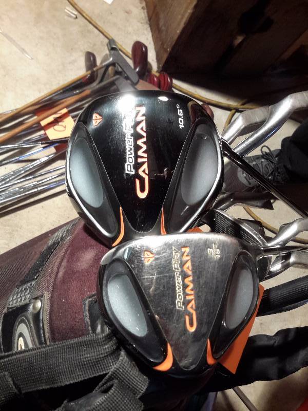 lot 139 image: Set of King Snake oversize graphite shaft.. Full set.. 3 putters, Ball retriever, 2 new drivers