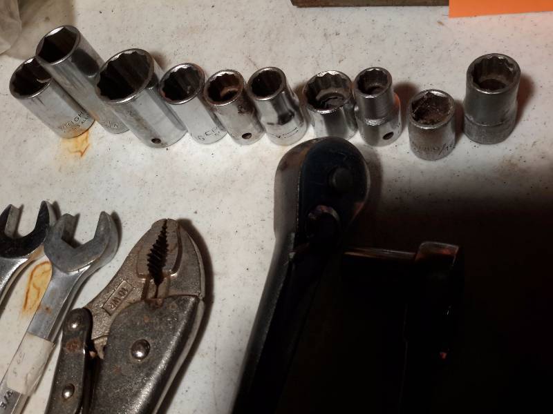 lot 136 image: Misc. Wrenches as pictured.