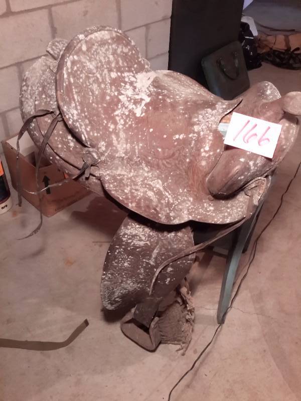 lot 166 image: Western Saddle as pictured