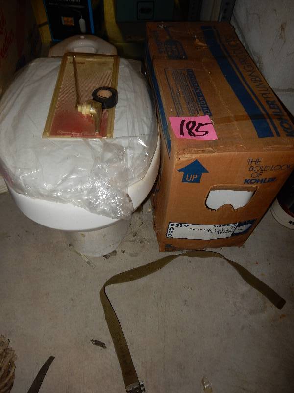 lot 184 image: 6 Minnow Buckets as shown