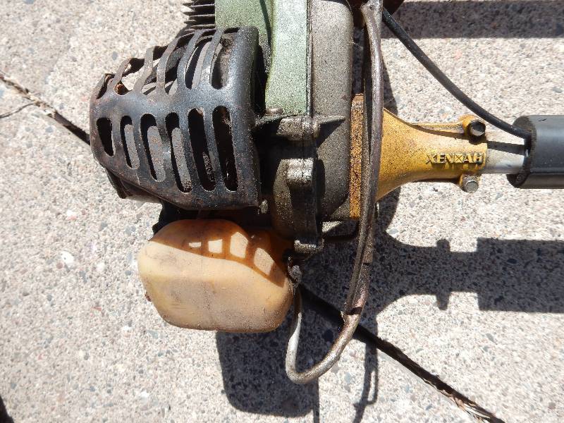 lot 233 image: 2, Gas Weed Whips as pictured. .Untested.  Echo and other