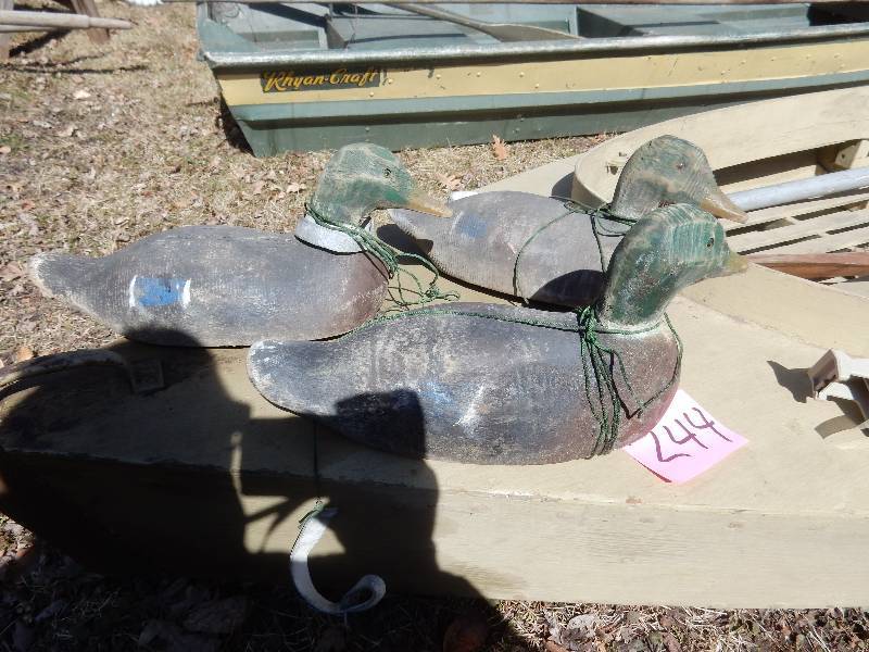 lot 244 image: 3, All WOOD, Duck Decoys