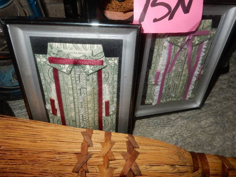 lot 15N image: Misc. Decorative Items.. Lantern