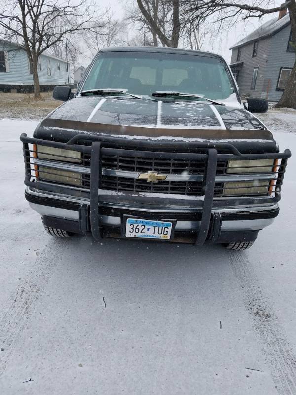 lot 2 image: This item has been removed from the auction. Please contact White Feather Trading with questions.