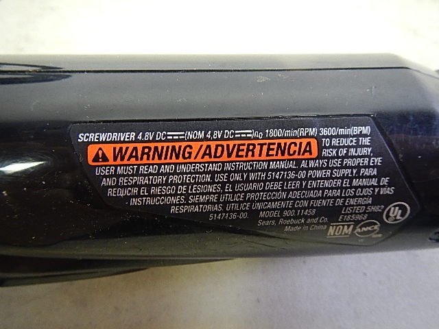 lot 50 image: Craftsman Portable 4.8V Electric Screwdriver & Charger