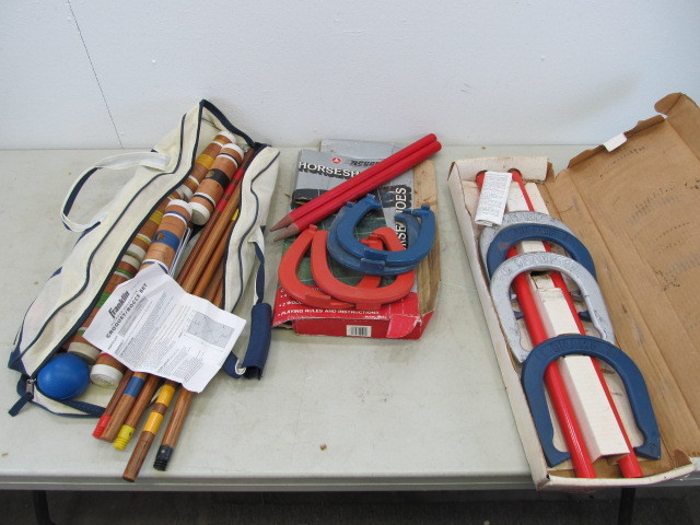 lot 29 image: Croquet & Vintage Horse Shoe Sets