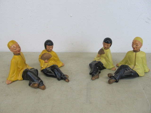 lot 63 image: 4 Vintage 1950 Oriental Figurines