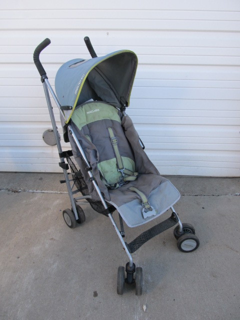 lot 95 image: McLaren Single Stroller