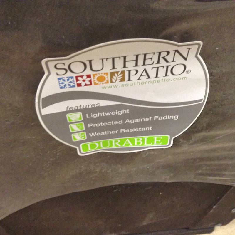 Lot of 2 Southern Patio Light Weight Planters