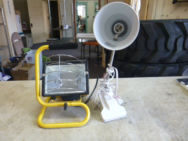 lot 22 image: Halogen Work Light and Clamp-On Light