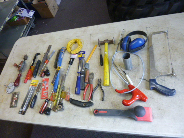 lot 29 image: Miscellaneous Tools