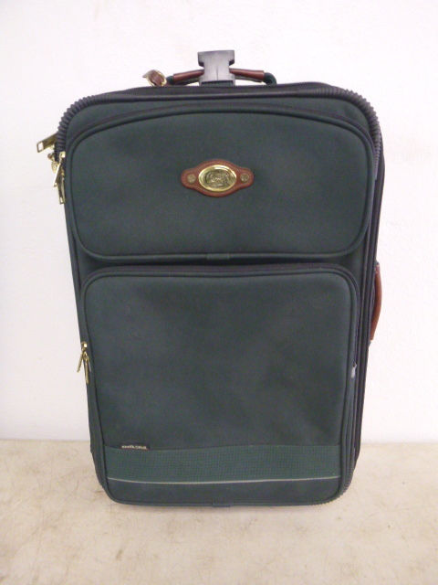 lot 57 image: Ricardo Travel Bag