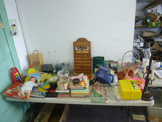 lot 109 image: Miscellaneous Items