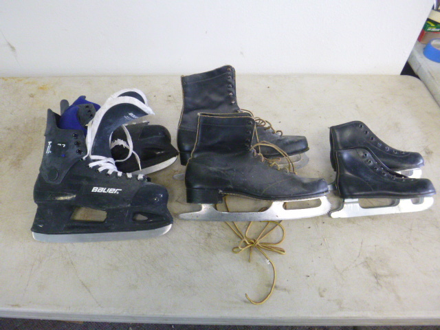 lot 110 image: 2 Pairs of Ice Skates