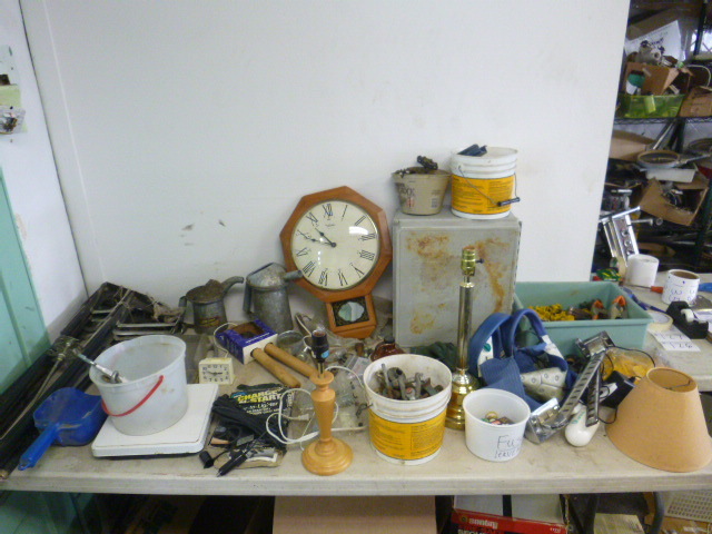 lot 126 image: Miscellaneous Garage Items