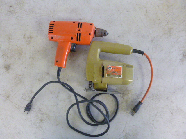 lot 180 image: Black & Decker Jigsaw and Manning Bowman 38 Drill