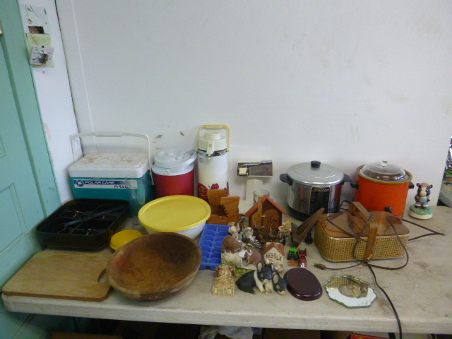 lot 183 image: Miscellaneous Household Items