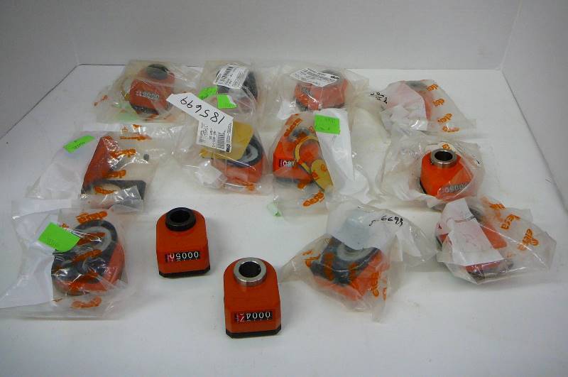 lot 19 image: Elesa Counter