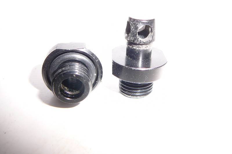 lot 55 image: Fittings