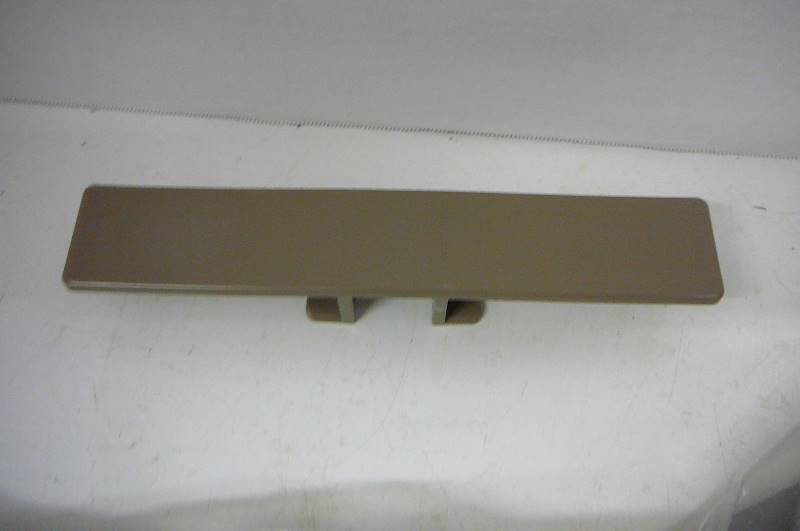 lot 64 image: Spec Flight