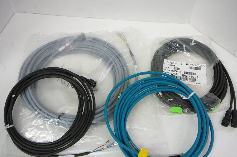 lot 124 image: Cables