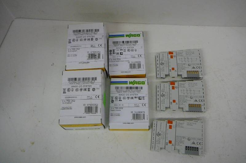 lot 127 image: Wago Terminal Blocks