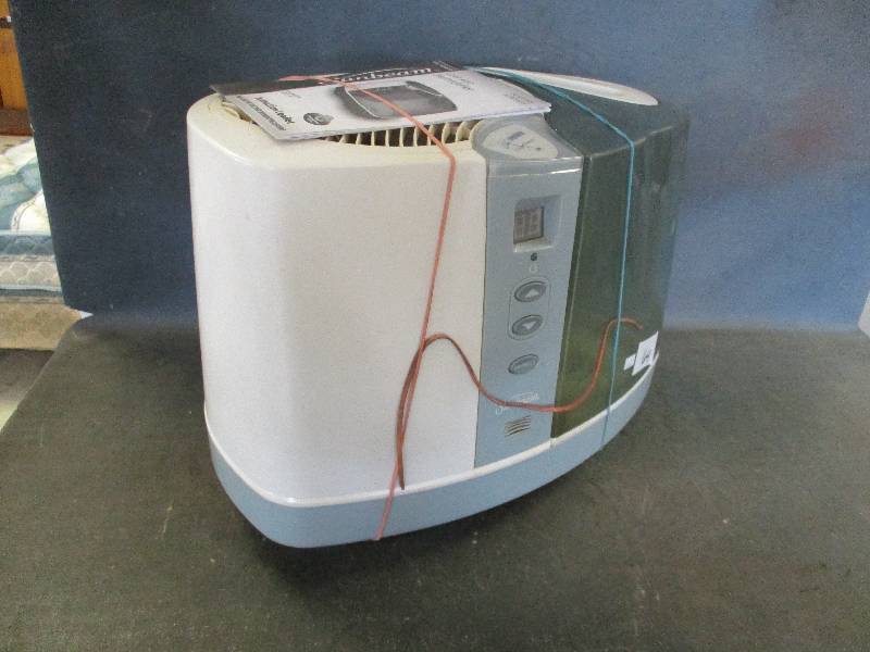 lot 64 image: SunBeam Humidifier