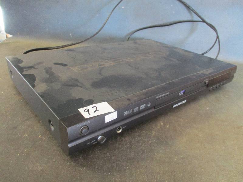 lot 92 image: Daewoo DVD player