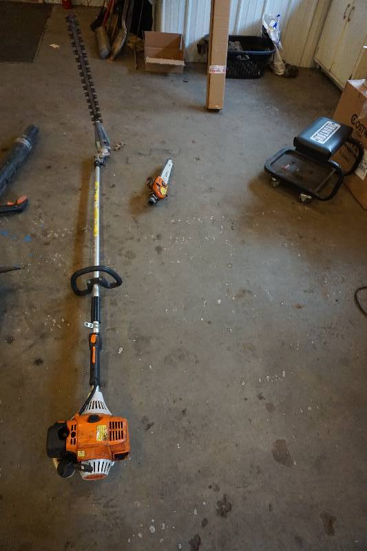 Stihl Model FS90R Articulating Power Hedge Trimmer and Pruner
