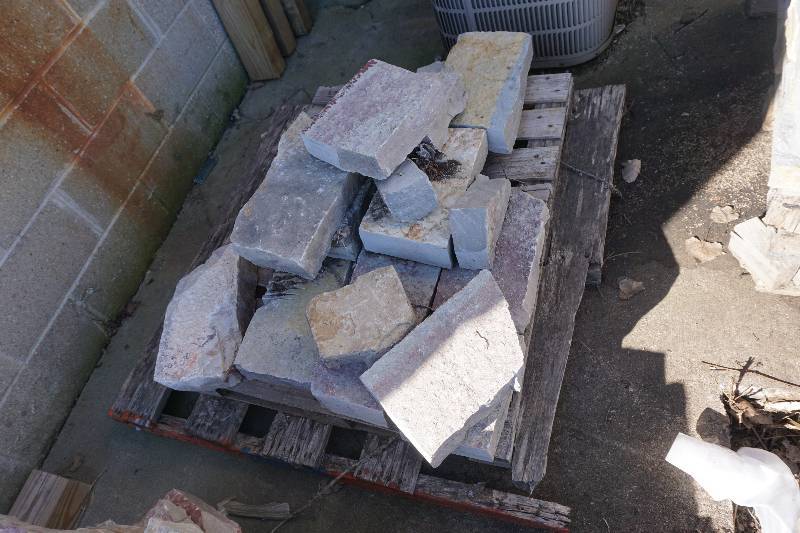 Partial Pallet of Weathered Chilton Limestone Wall Stone