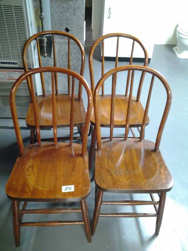 lot 25 image: 4-Nice Bow Back Chairs (Down Stairs)