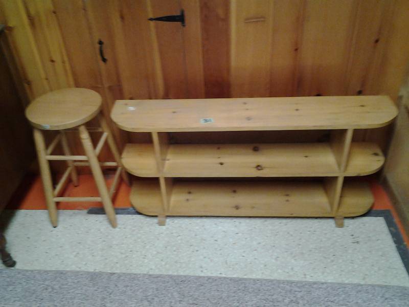 lot 31 image: Knotty Pine Book Shelf (48 Inches Wide) & Stool