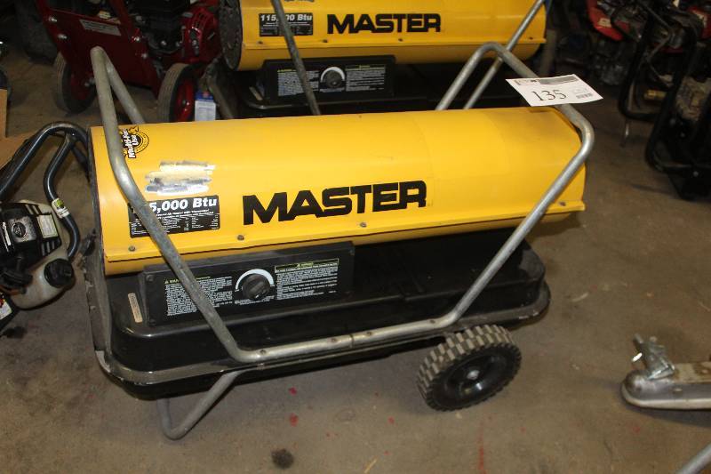 lot 135 image: Master 115K BTU Liquid Fuel Fired Portable Space Heater